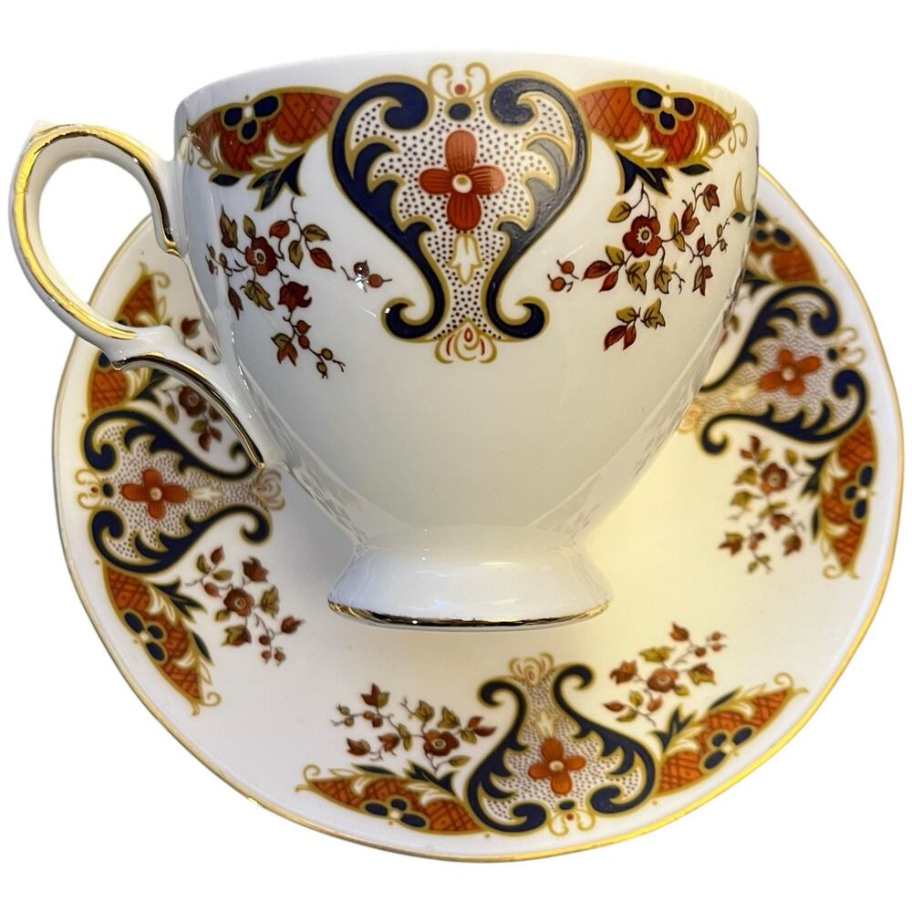 Colclough Bone China Teacup Saucer Pattern 8525 England Vintage Floral Gold Rim
